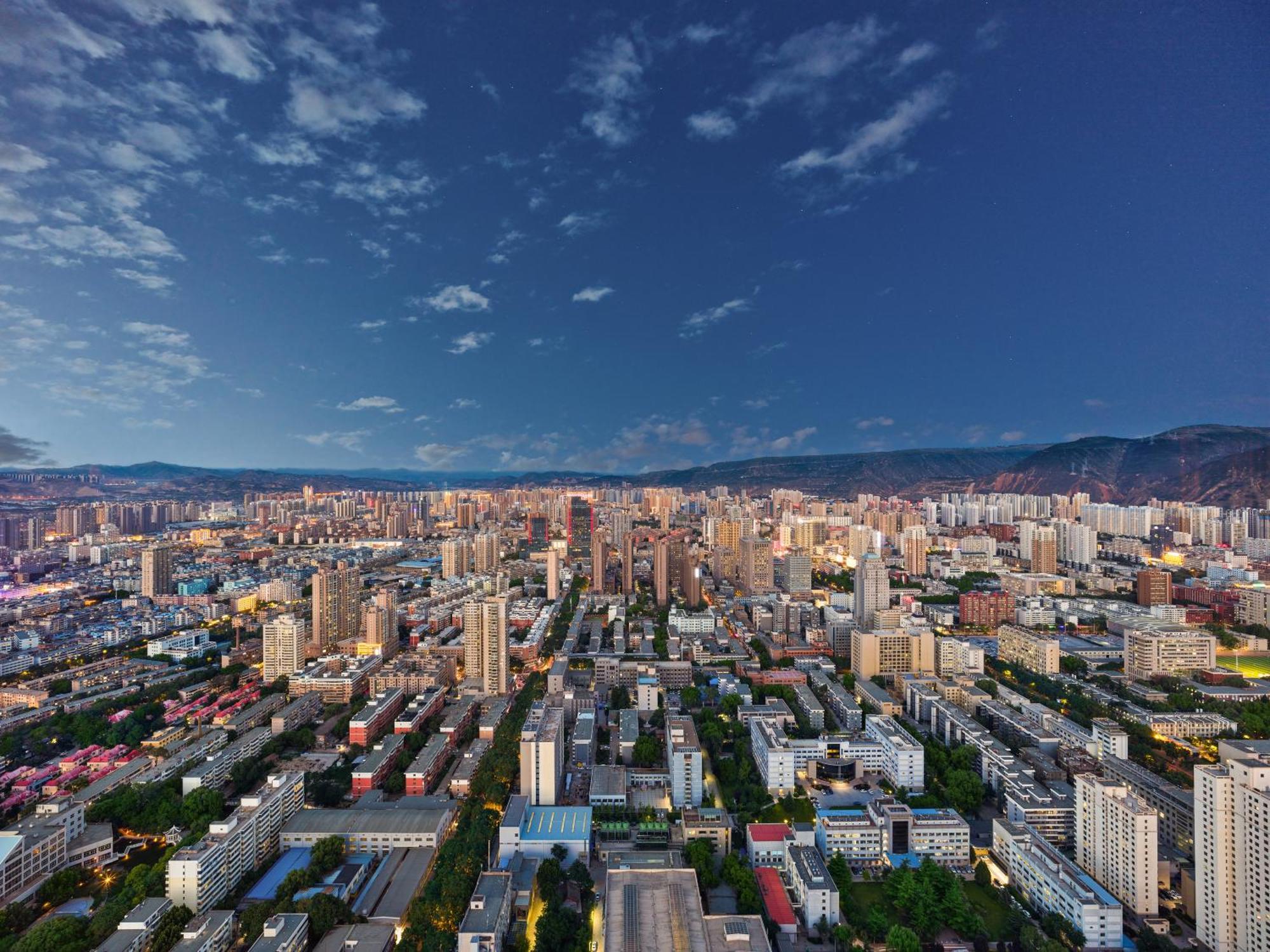 Hilton Lanzhou City Center Exterior foto